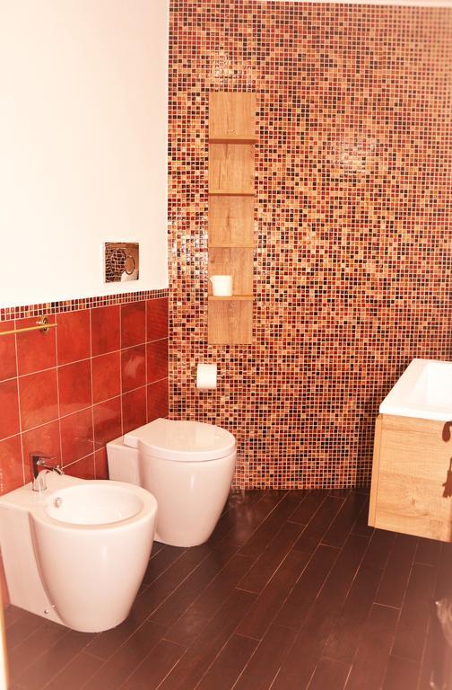 B&B A Due Passi Dal Mare Taormina Bagian luar foto
