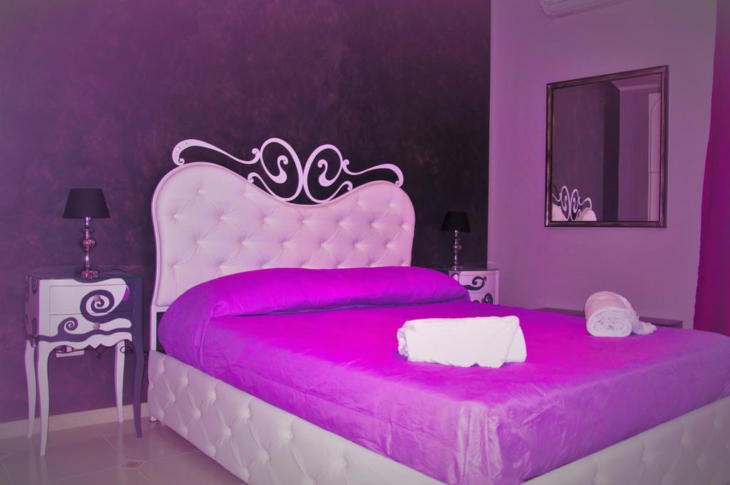 B&B A Due Passi Dal Mare Taormina Bagian luar foto